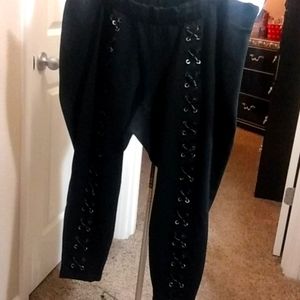 Plus size Black leather stitch front leggings